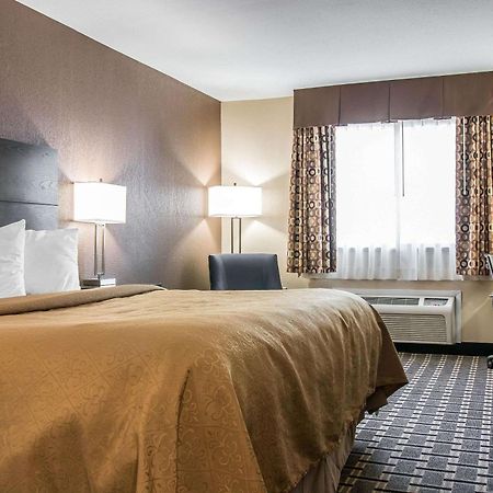 Quality Inn Grand Rapids South-Byron Center Cutlerville Exterior photo